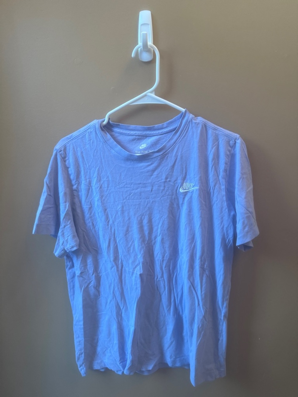 Men's Size M Nike Lavender Short Sleeve Logo Tee